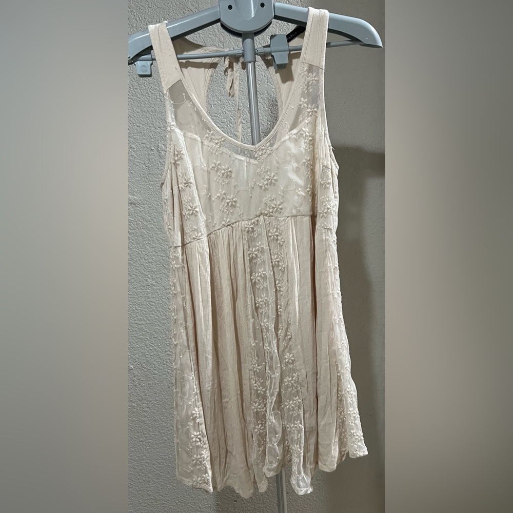 Abercrombie & Fitch Cream Garment